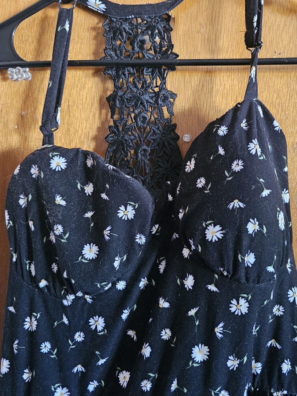 Black Daisy Print Spaghetti Strap Women's Top